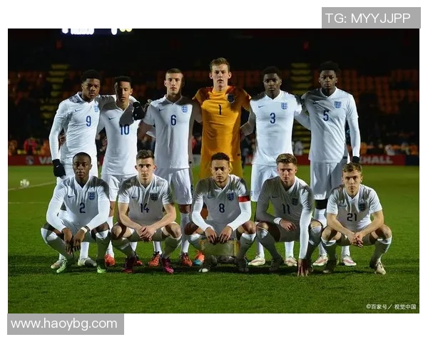 老足球球星重返绿茵场挑战年轻新星 传承与激情的足球盛宴