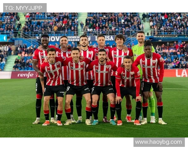 新时代足球星引领潮流 展现技艺与荣耀开启全球赛场新篇章